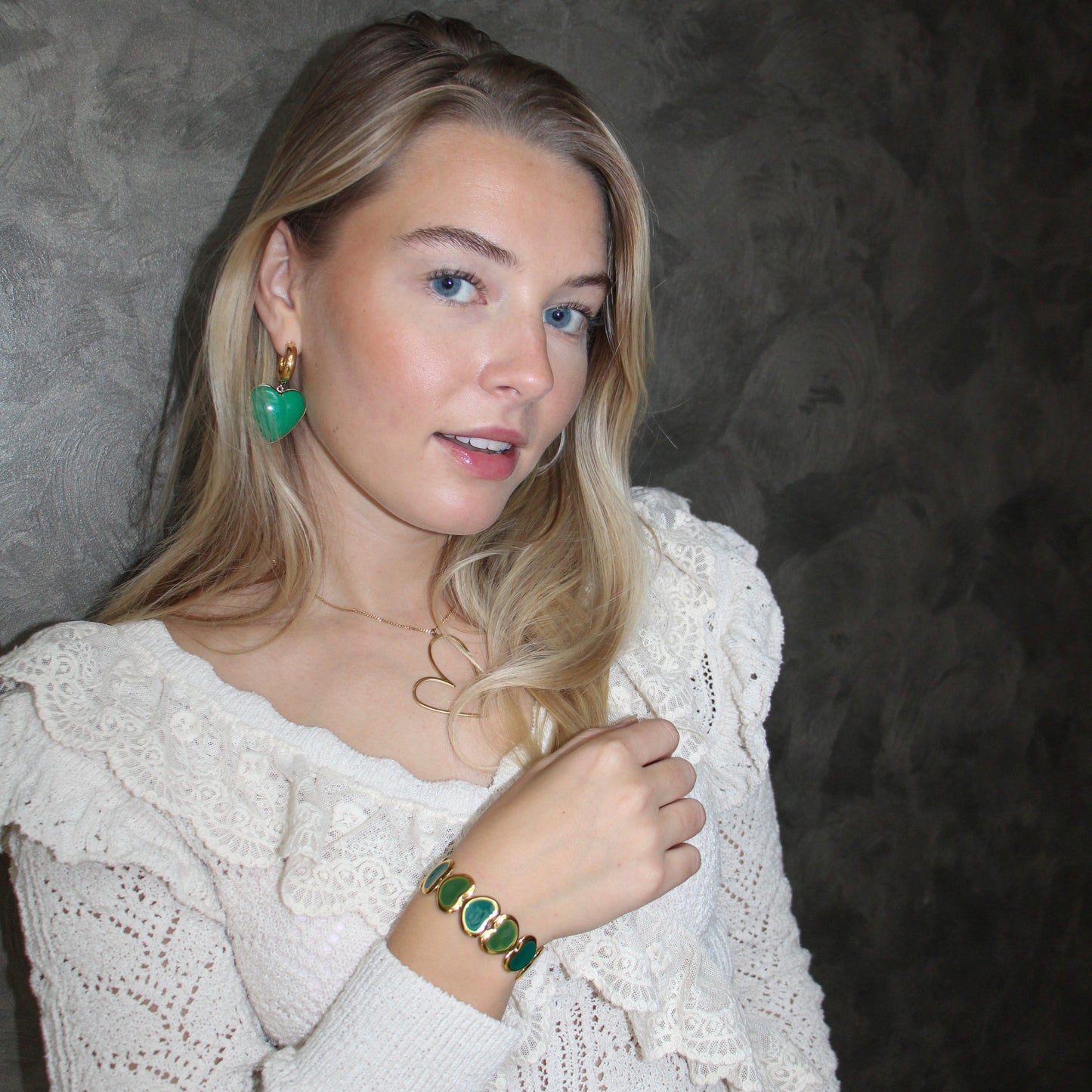 BIG HEARTS GROEN ARMBAND