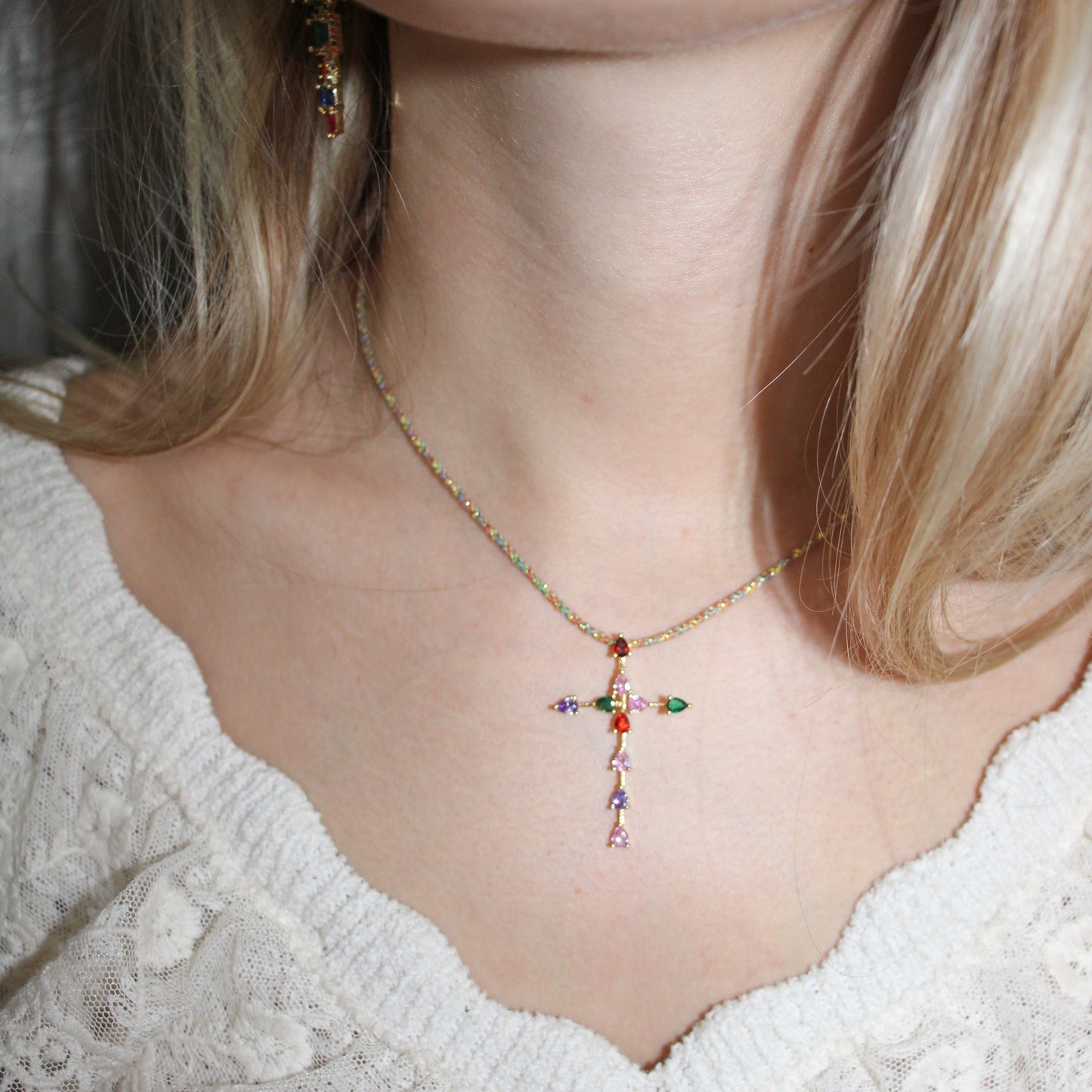 COLORFUL CROSS GOUD KETTING