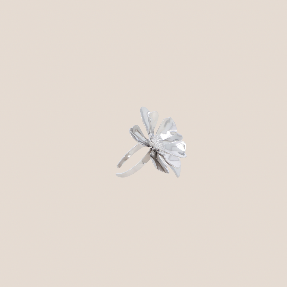 BLOESEM ZILVER RING