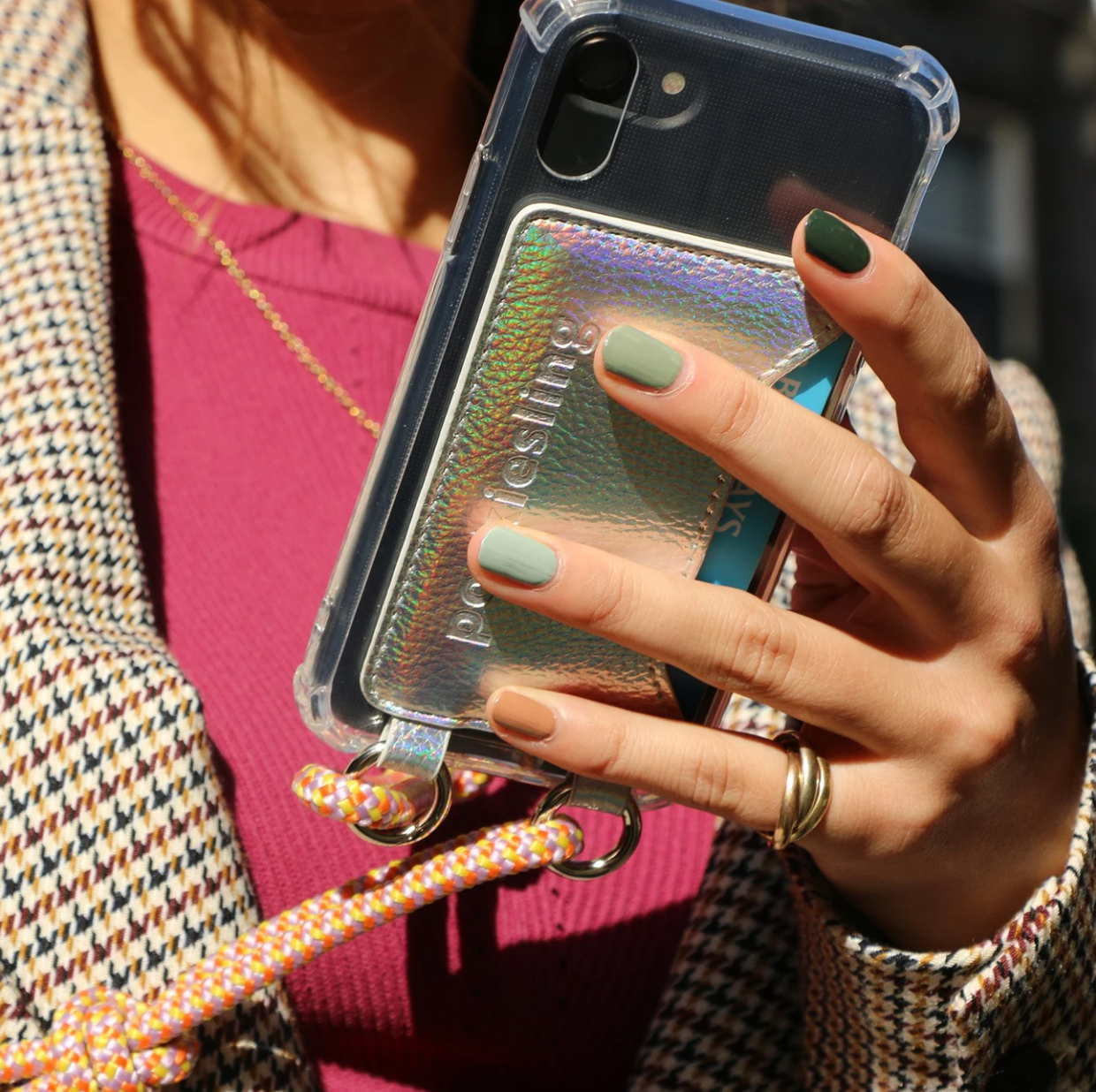 POCKIESLING TELEFOONHOESJE HOLOGRAPHIC + KOORD MULTICOLAR