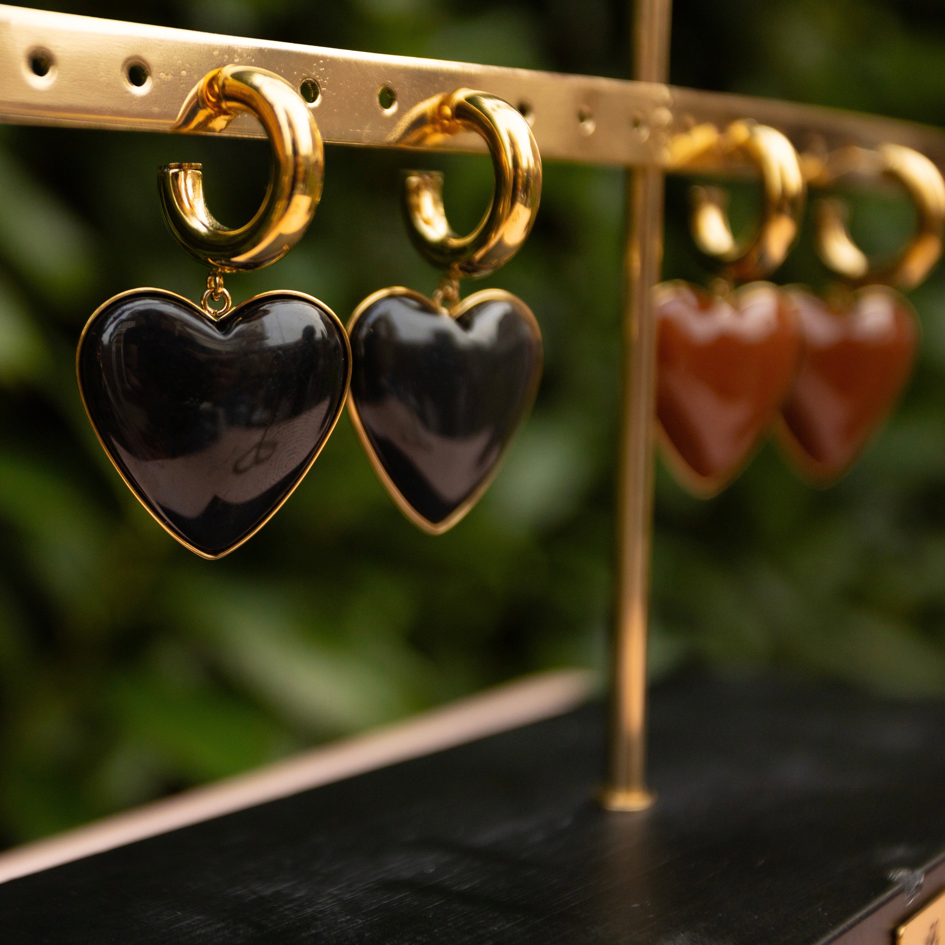 LOVEHEART ZWART OORBELLEN