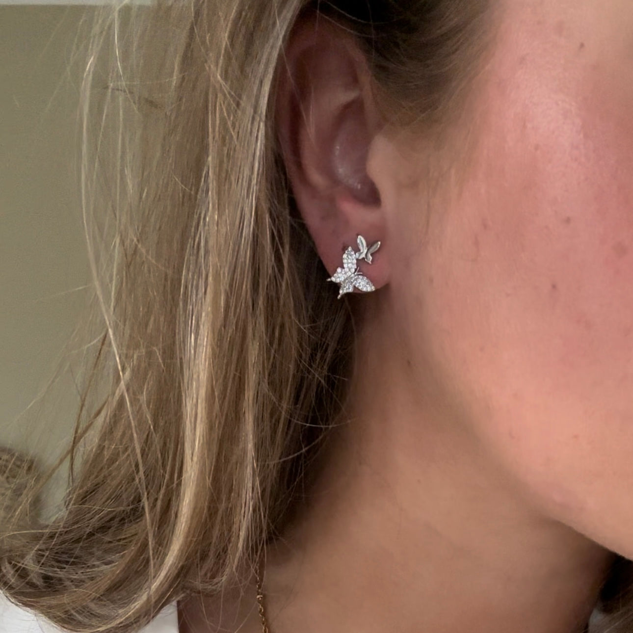 BUTTERFLY ZILVER EARCUFF OORBEL
