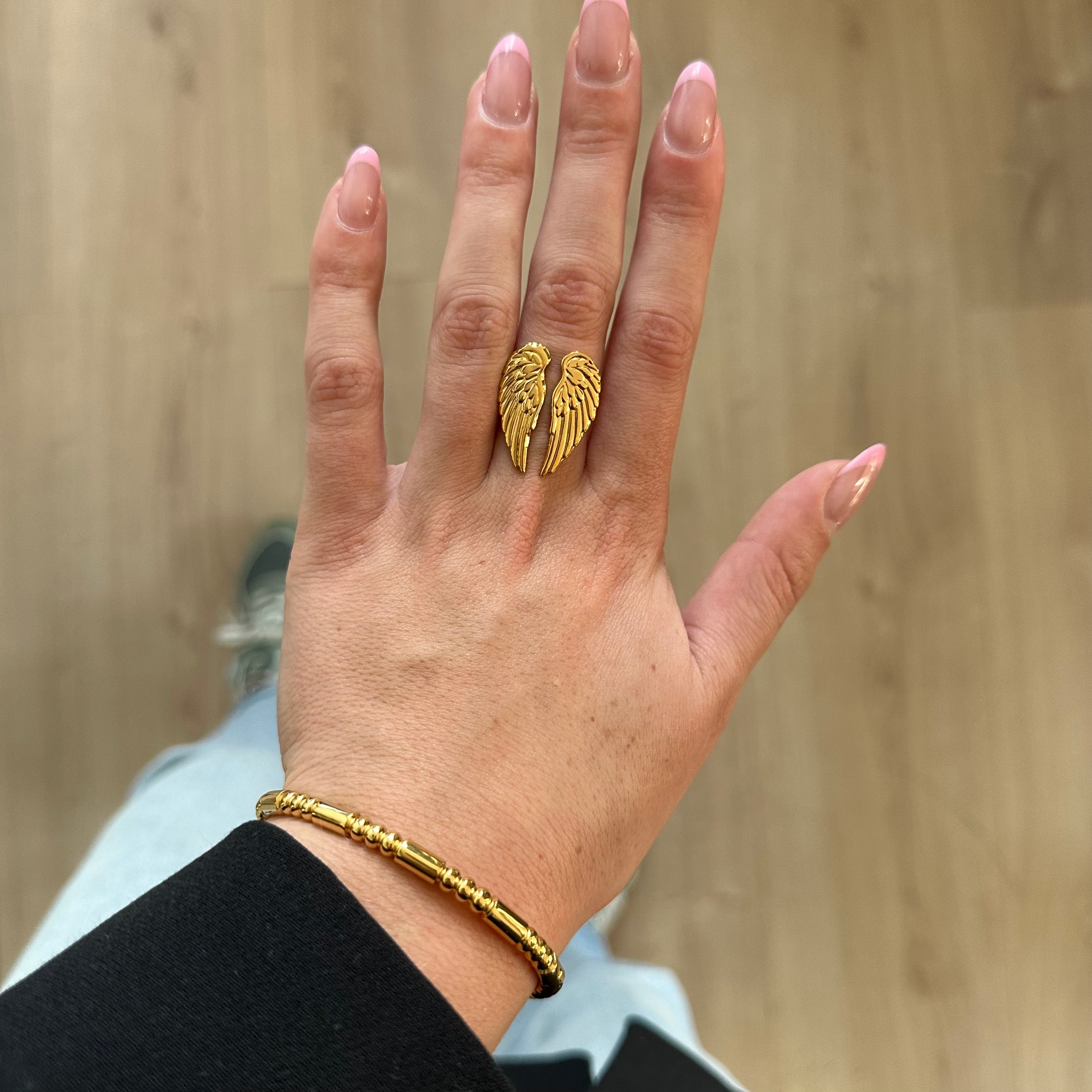 CUTE BANGLE GOUD ARMAND