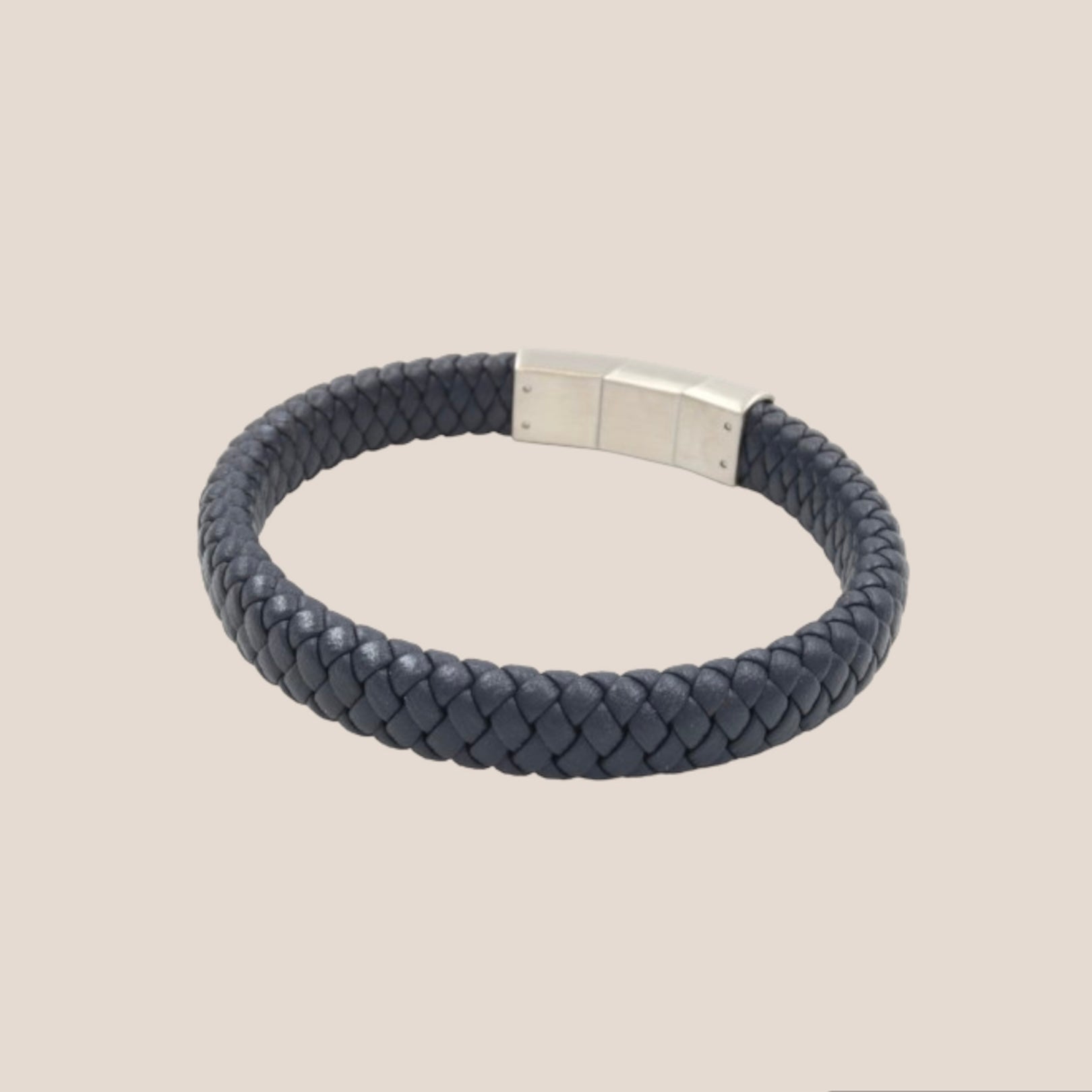 BIG BRAIDED LEATHER BLAUW MANNENARMBAND